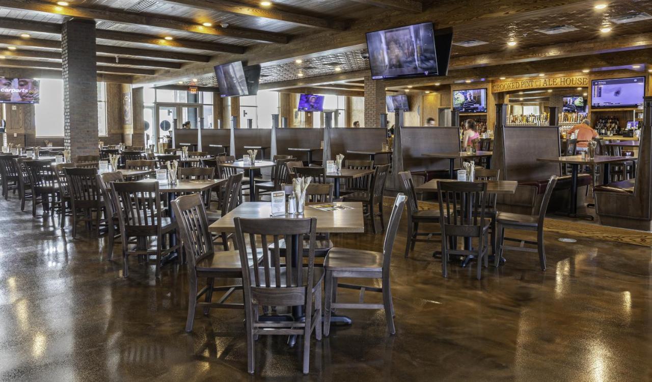 Holiday Inn Glendale - Stadium & Ent Dist By Ihg Екстер'єр фото