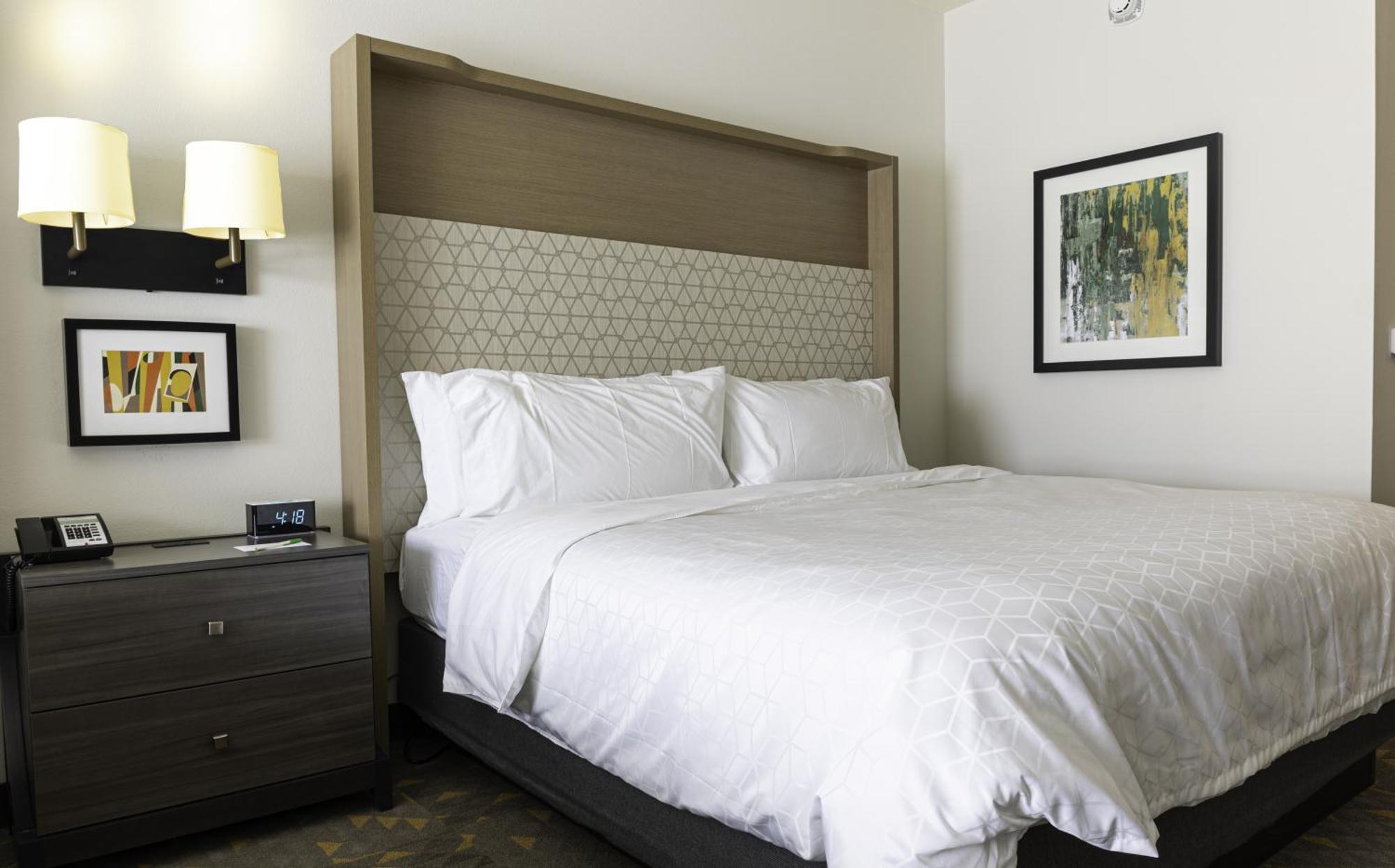 Holiday Inn Glendale - Stadium & Ent Dist By Ihg Екстер'єр фото