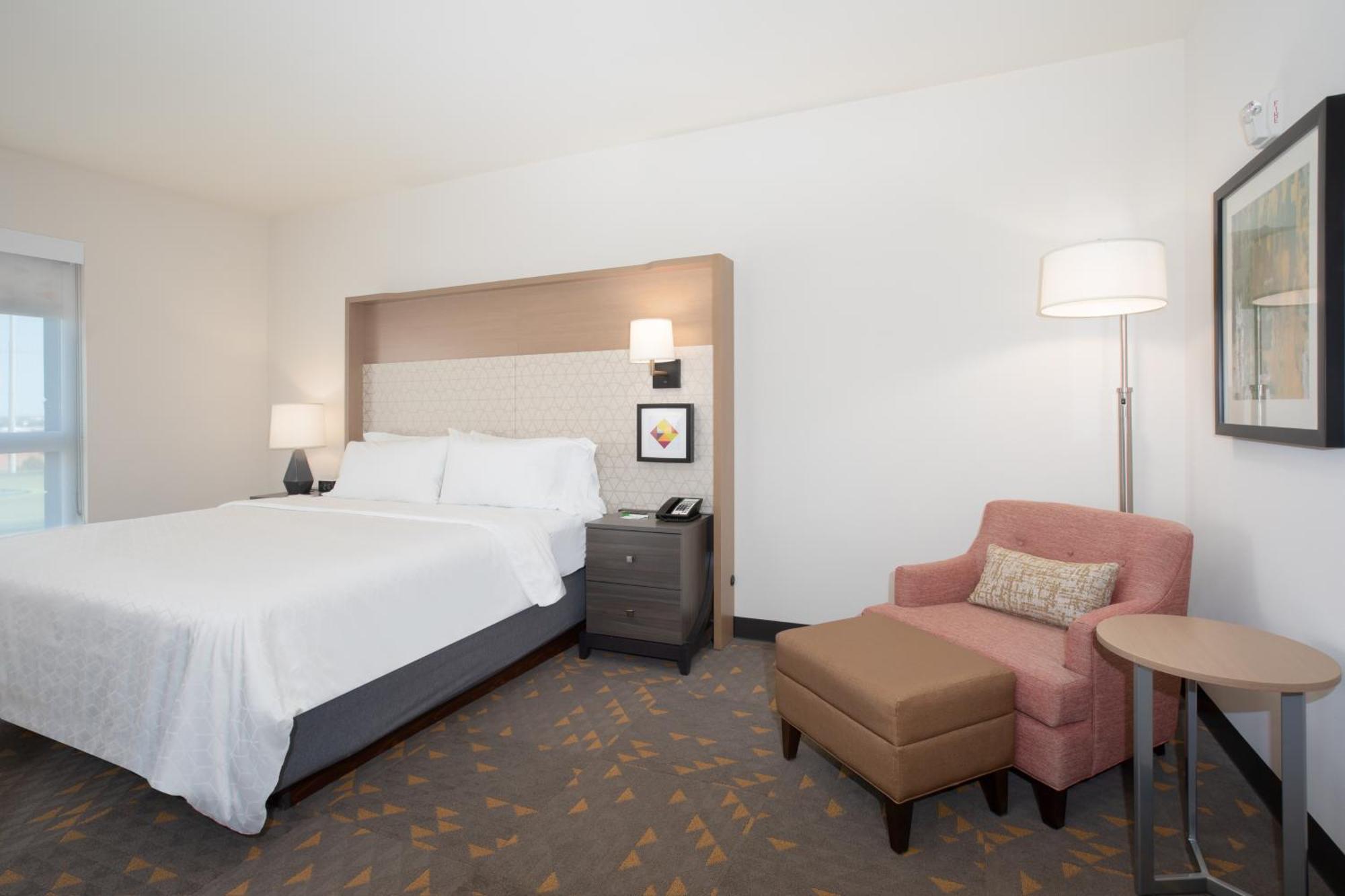 Holiday Inn Glendale - Stadium & Ent Dist By Ihg Екстер'єр фото